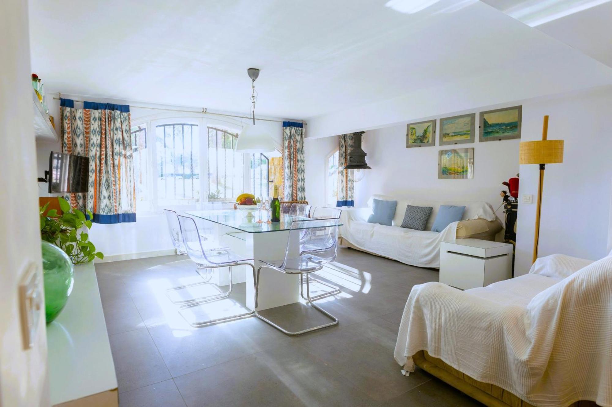Suitur Beachfront Apartment Roc De Sant Gaieta Roda de Bará Buitenkant foto